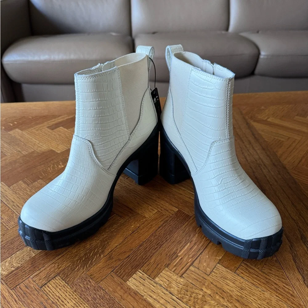 🖤NWT🖤 Sorel Caribou X Chelsea Boot - Picture 5 of 8